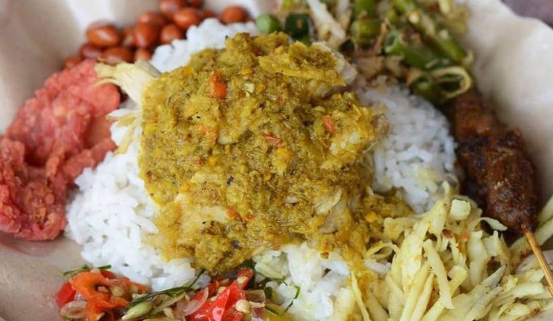Ini 5 Cara Membuat Nasi Tepeng Khas Gianyar Bali yang Kaya Rempah | Sayurbox